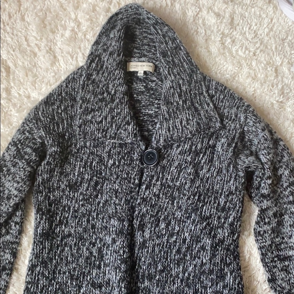 Jones New York Sport size small sweater jacket